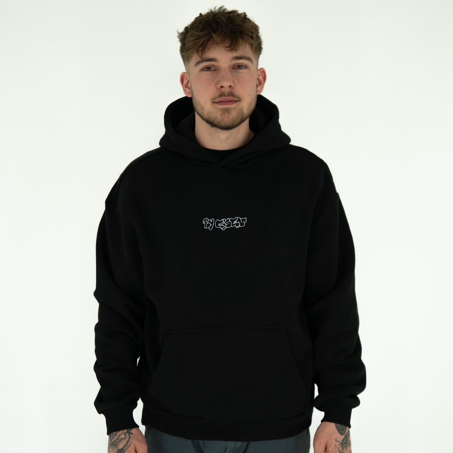 BYEISEN Basic Hoodie