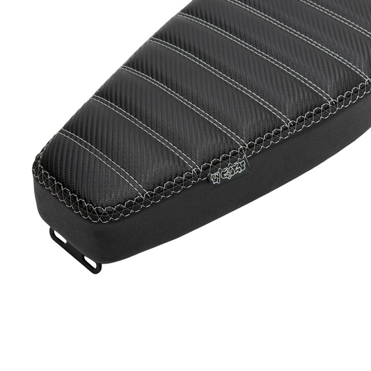 S51 Sitzbank „Carbonoptik Doppelnaht“ mit Lenkradnaht