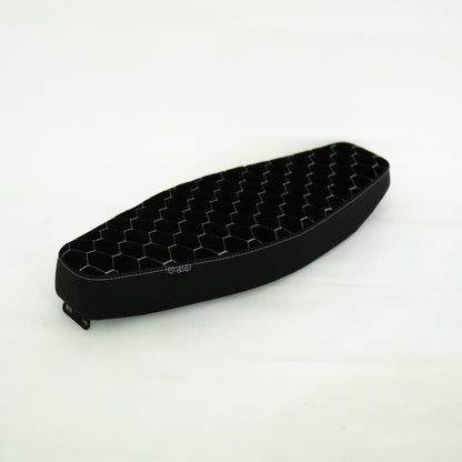 S51 Sitzbank CNC Wabe Alcantara