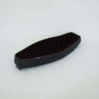 S51 Sitzbank CNC Wabe Alcantara