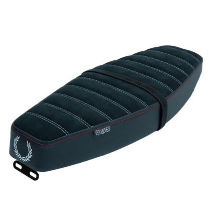 S51 Sitzbank „Alcantara Ehrenkranz“