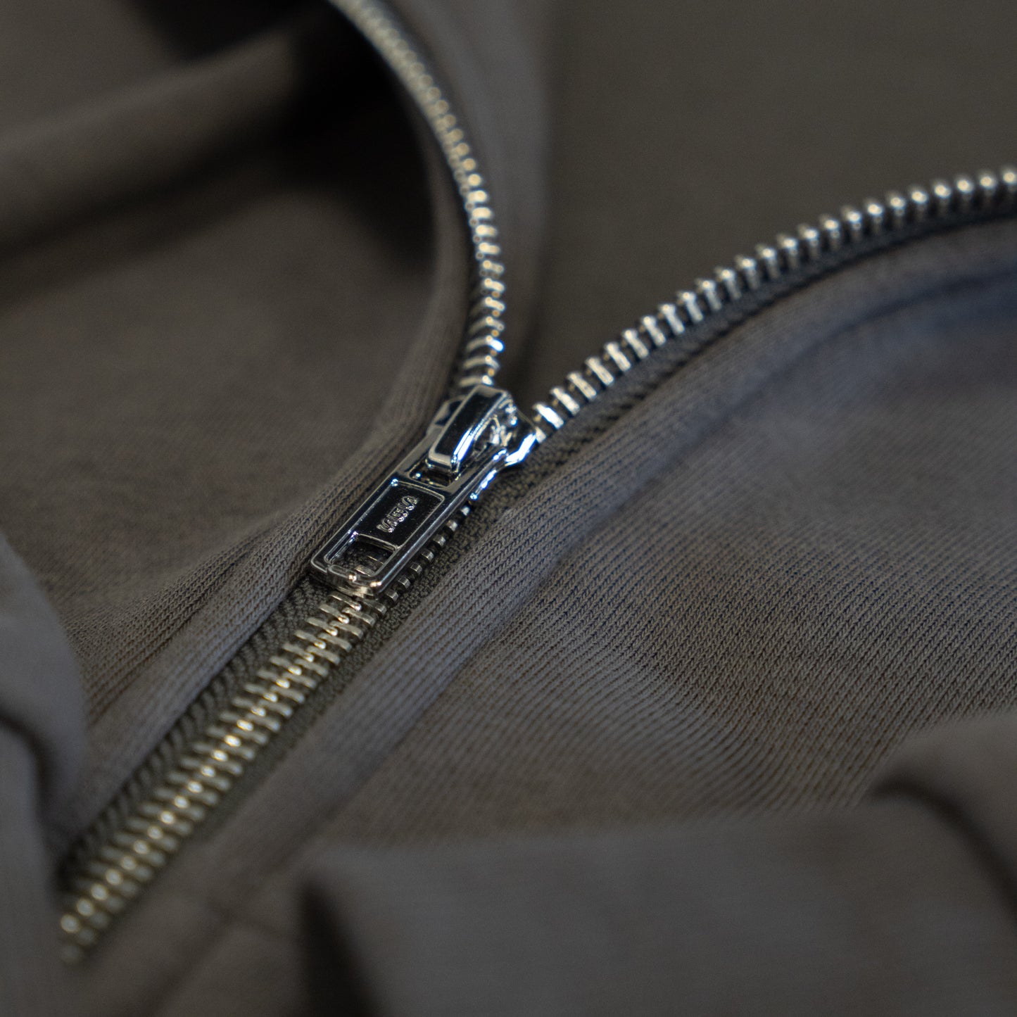 Zip-Hoodie „Byeisen classic“