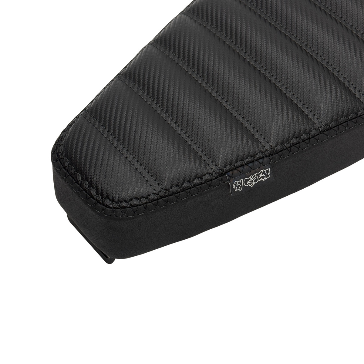 S51 Sitzbank „Carbonoptik Doppelnaht“ mit Lenkradnaht